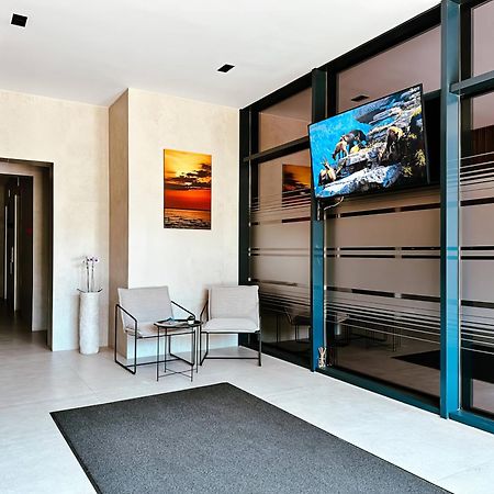 Apartamento Center Pearl 2Br Wifi Easy-Check-In Klaipėda Exterior foto