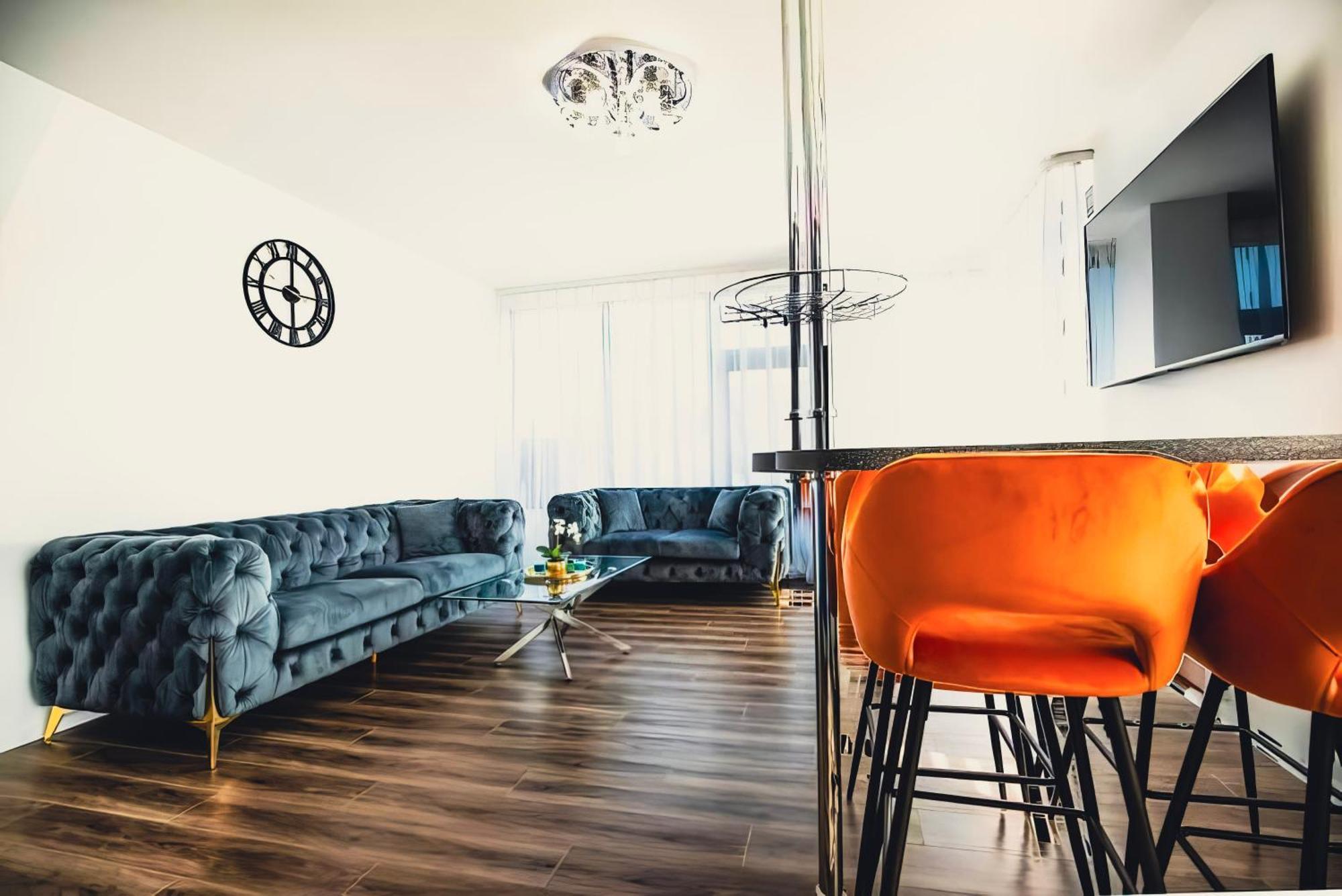 Apartamento Center Pearl 2Br Wifi Easy-Check-In Klaipėda Exterior foto